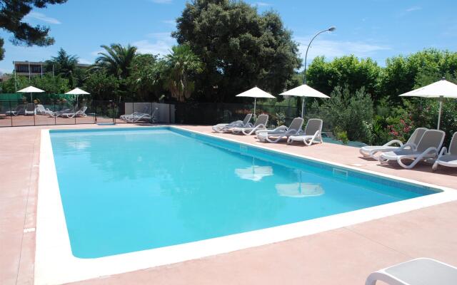 Holidays & Work Les Plages