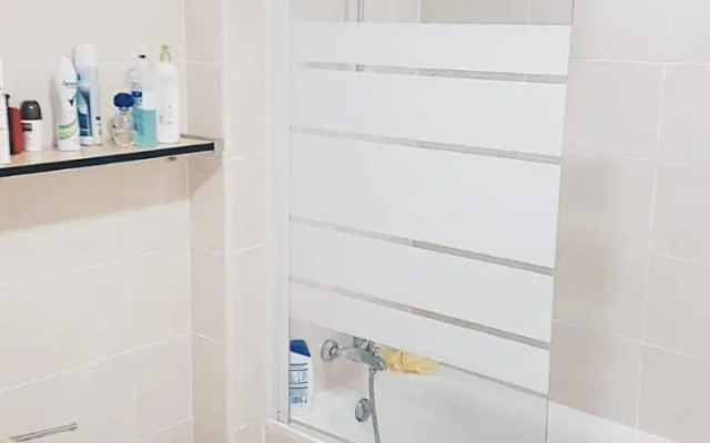 Avenida de Juan Sebastián Elcano Apartamento