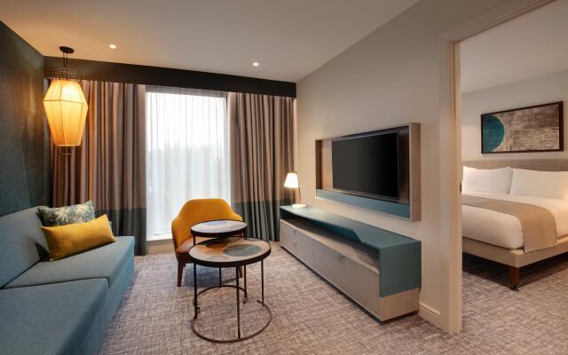 Staybridge Suites London Heathrow - Bath Road, an IHG Hotel