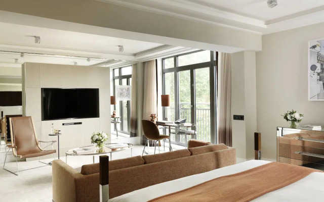 The Athenaeum Hotel & Residences