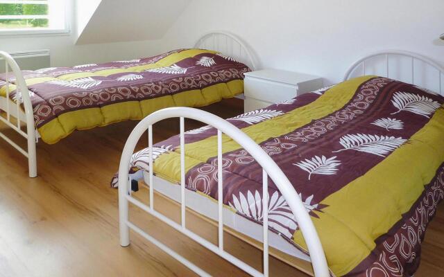 Semi-detached House, Penestin