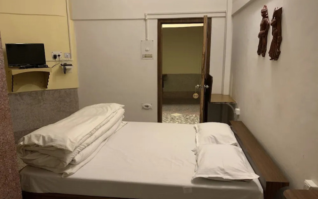 Hotel Saluja