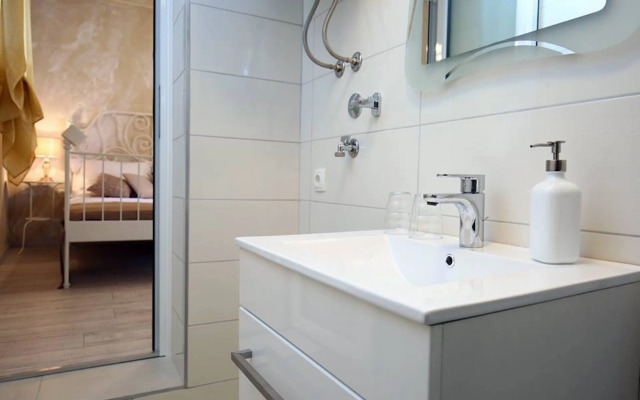 Luxury Lidija Rooms