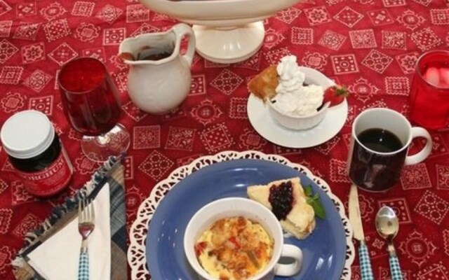 Victorian Country Inn B&B LLC