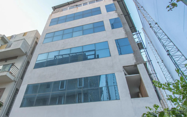 OYO 10527 Corner Golf View