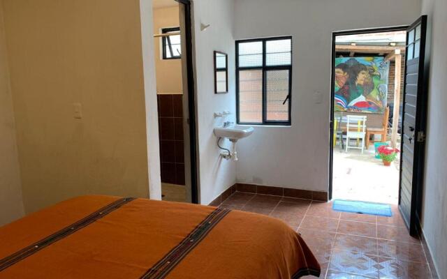 Hostal Casa Gaia