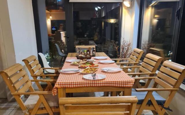 Apartments Aerodrom