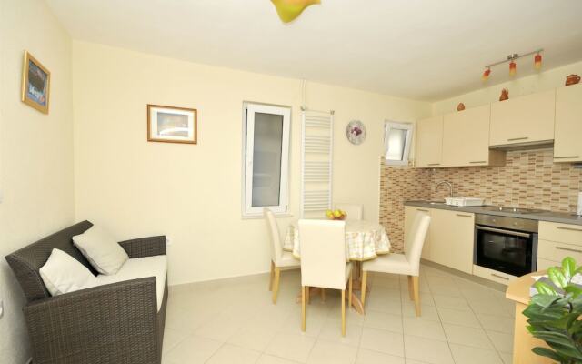 Apartments Mise