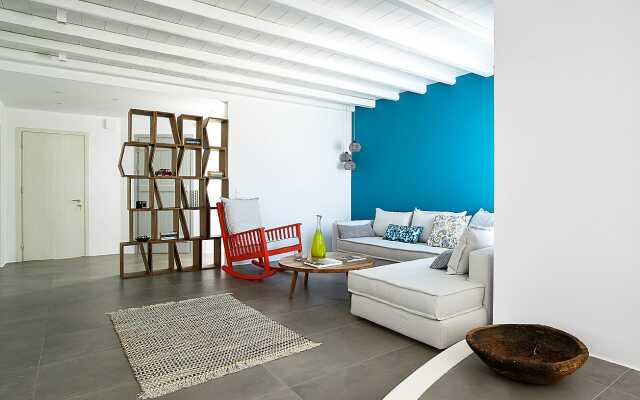Vipera Villa & Studio