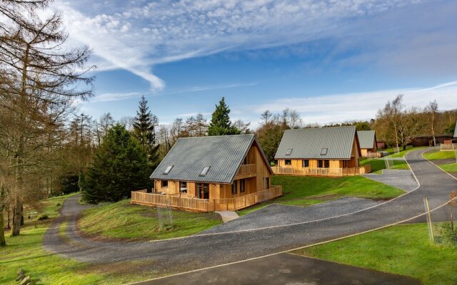 Lord Galloway 38 With Hot Tub, Newton Stewart