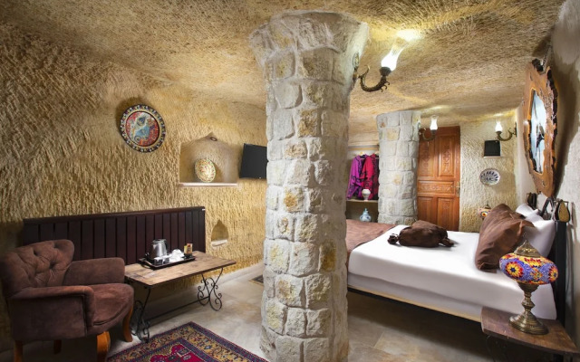 Romantic Cave Hotel