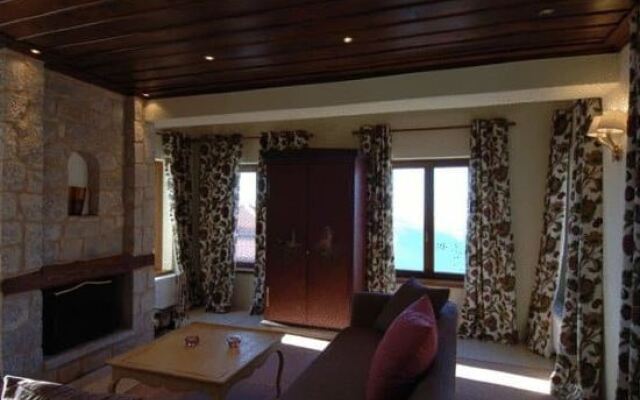 Santa Marina Arachova Resort & Spa