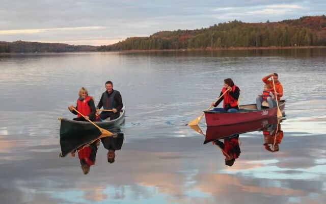 Oakview Lodge & Marina
