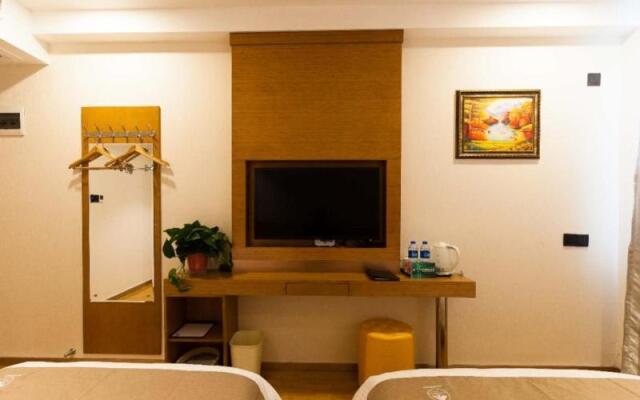 GreenTree Inn Qinhuangdao Beidaihe Express Hotel