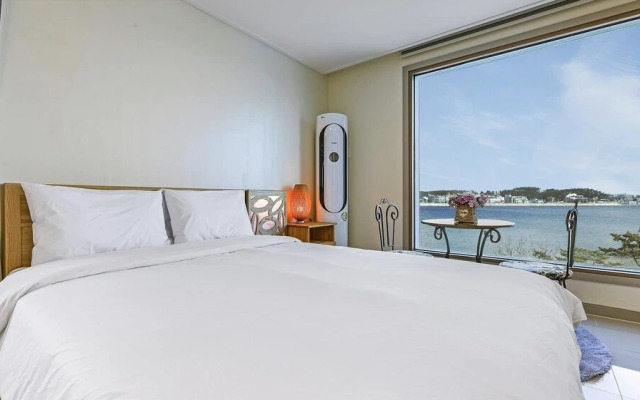 Youngheungdo Duniaspa Pension