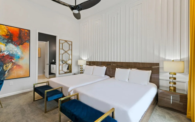 Villatel Village at Solterra Resort