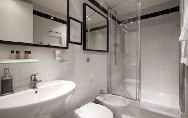 N°9 Colosseo Luxury Suites