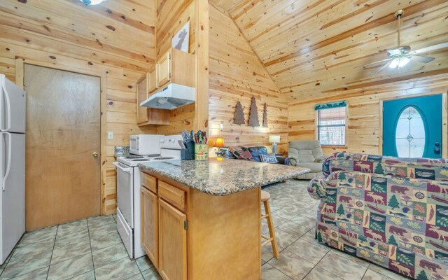 The Honeysuckle 2 Bedroom Cabin by Redawning