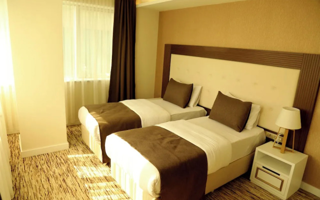 Van Life Hotel