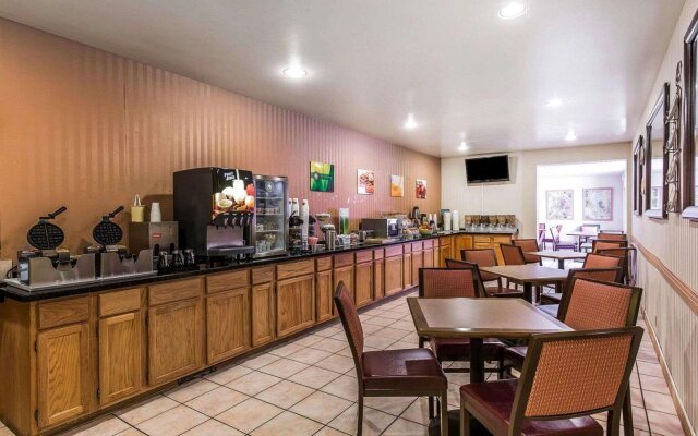 Quality Suites Moab near Arches National Park