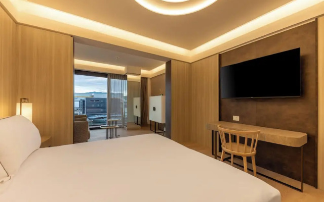 Porto Lotti Suite Hotel