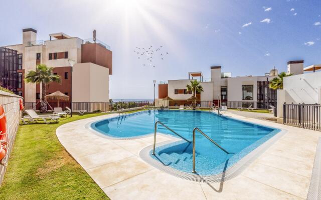 Boa in Fuengirola with 3 bedrooms and 2 bathrooms