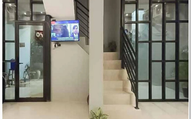 RedDoorz @ Manukan Surabaya