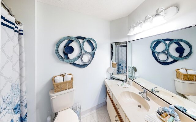 Crystal Village II, Unit 10B