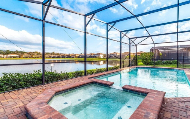 Family-friendly Oasis With Game Room & Pool