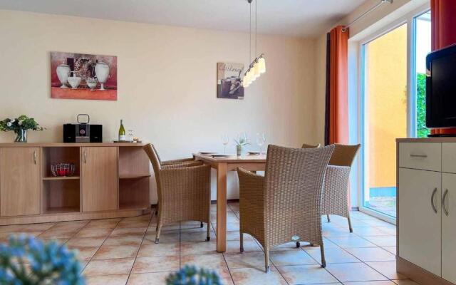 Apartes-Ferienhaus-10-in-der-Ferienanlage-Wohnpark-Weser-in-Doese