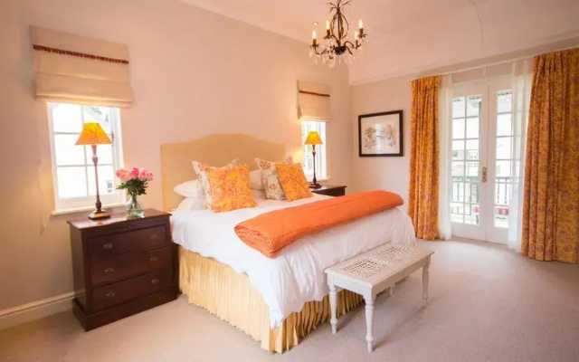 Exquisite Cottage 20