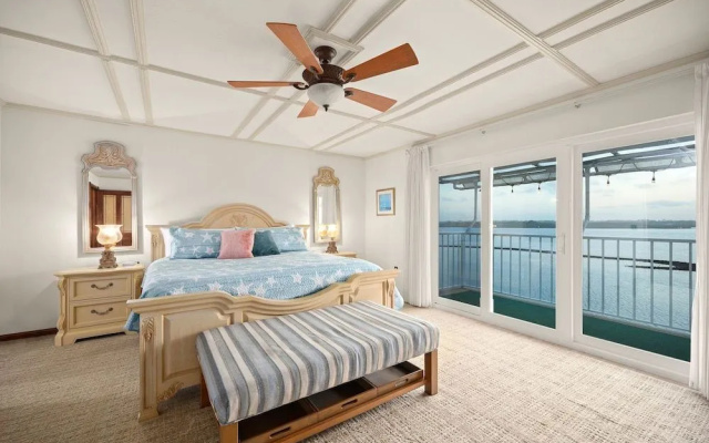 Intercoastal Dreams Penthouse