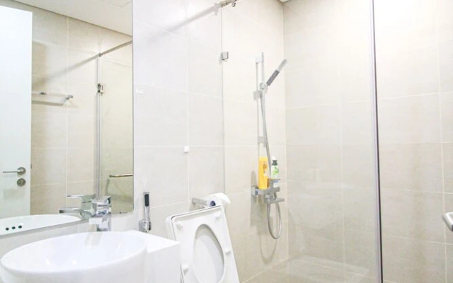 Ho Chi Minh Infinity Pool Apartment