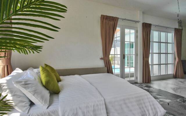 Pool Villa Pattaya - Walking Street C3