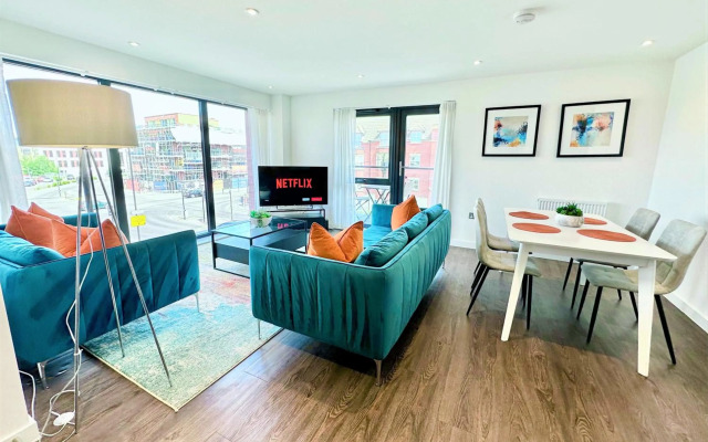 Icona Luxury Apartment - Minster Views & Allocated parking