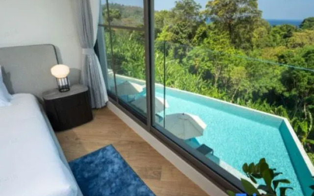 New 2Br Condo Bluepoint 8-17 Sea Views