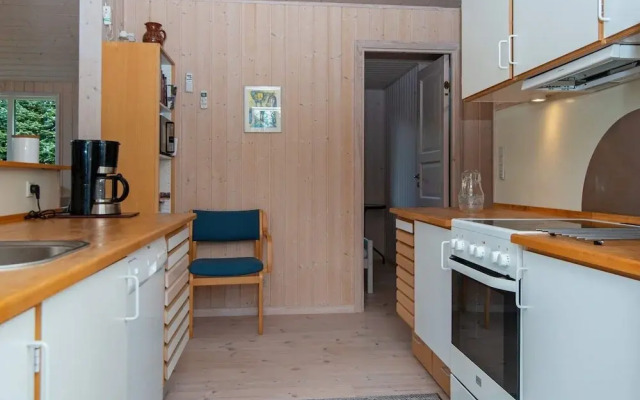 6 Person Holiday Home in Logstor