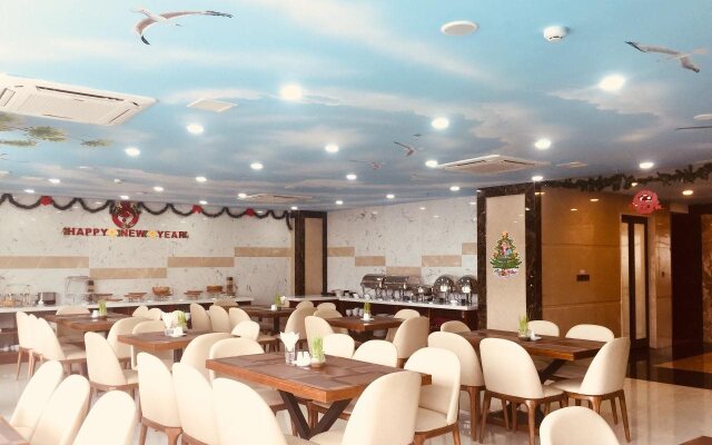 Diamond Beach Hotel