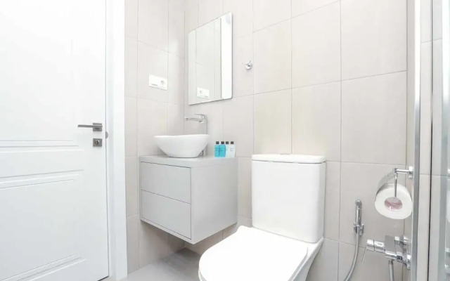 Stay inn on Amiryan 26/4
