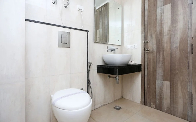 Lohias Hotel by OYO Rooms