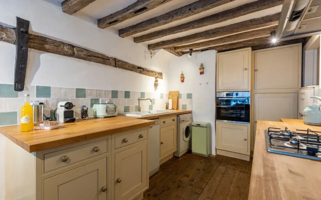 Oak House