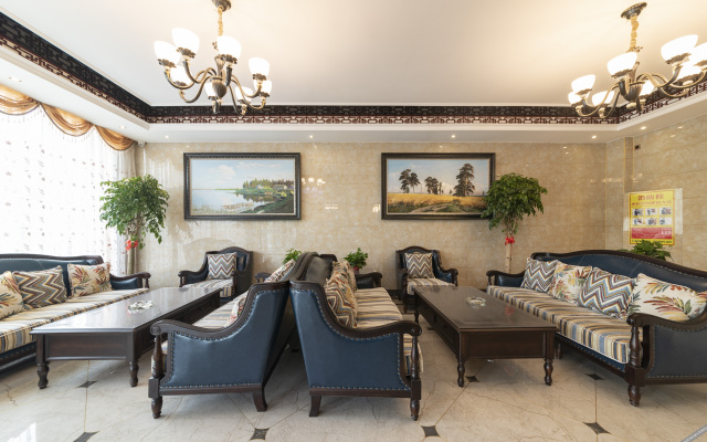 qingzhu Jinyue Hotel (Kuangshan Automobile Great World, Shanghai, Jinan)