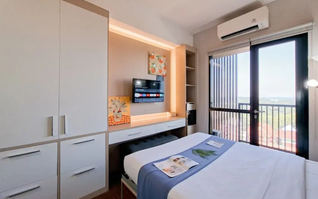 Cozy Studio Apartment At The Ayoma