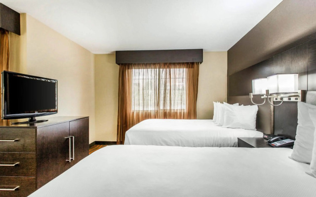 MainStay Suites Greenville Airport