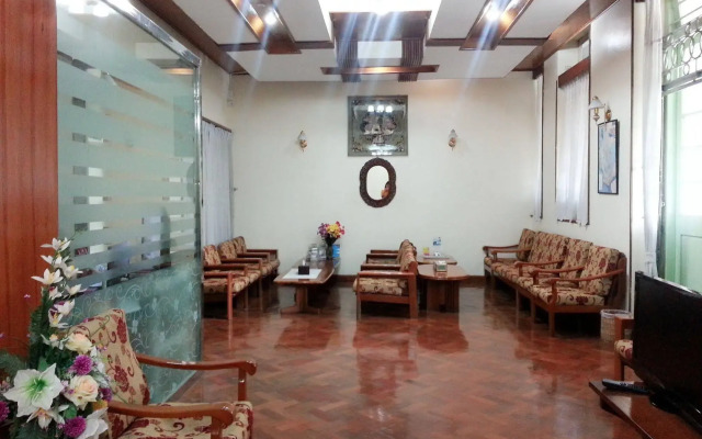 Queen Shin Saw Pu Hotel