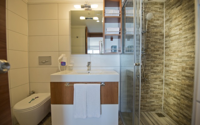 Flora Garden Beach Hotel