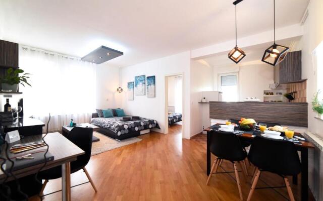 Corner Apartment