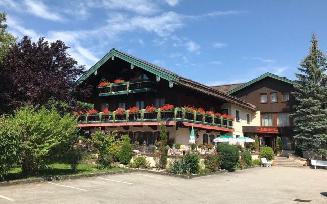 Zellerwirt Hotel