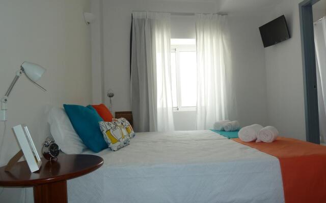 Peneco Albufeira GuestHouse - Hostel