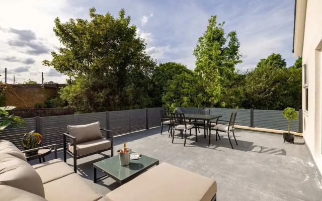 The Battersea Flat - Exquisite 2bdr Flat With Terrace